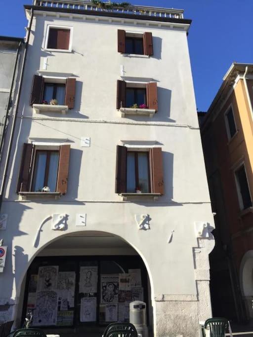 Casa Manuela Non Turisti Ma Ospiti Chioggia Exterior foto
